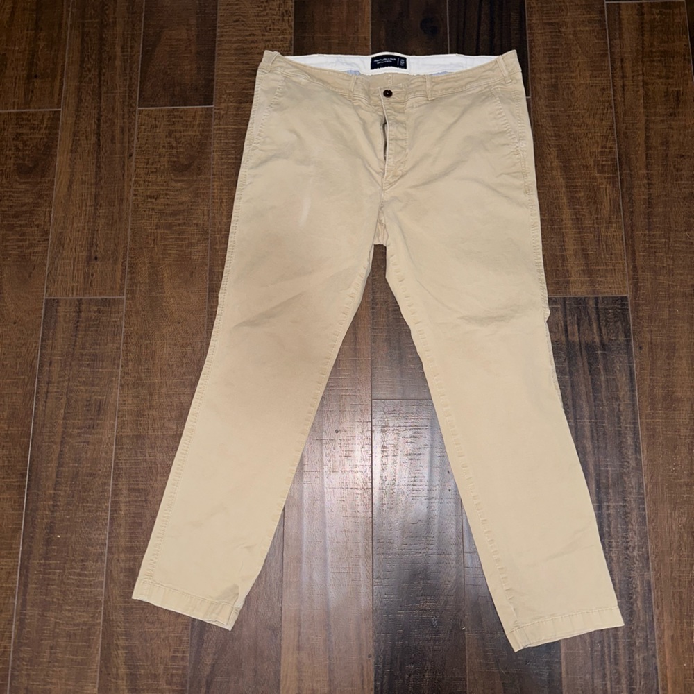 Men’s Abercrombie khaki dress pants